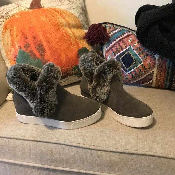 J slides new york Shoes J Slides Fur Top Sneakers 85 Poshmark